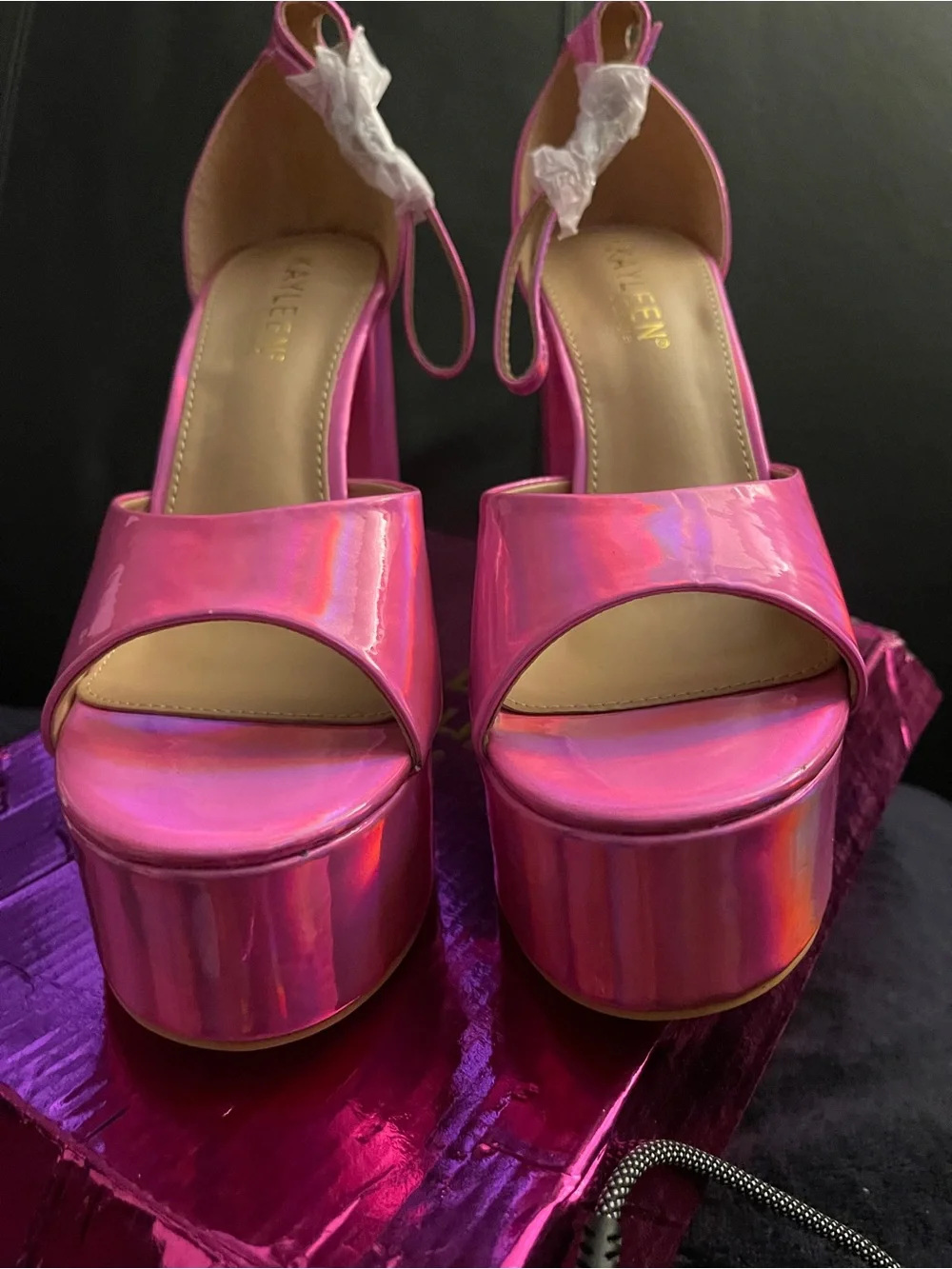 Kayleen Hot Pink Iridescent Jonay 5” Platform Ankle Strap Sandals Sz 7 NWB